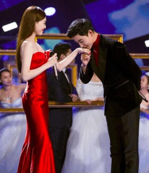 姚小宇前女友爆料结婚视频,甜蜜瞬间引发网友热议 第2张 姚小宇前女友爆料结婚视频,甜蜜瞬间引发网友热议 第2张